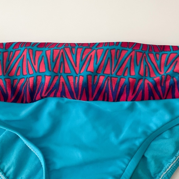 Sunsets Daybreak Turquoise Blue Fading Coral Ruching Bikini Bottoms NWT Small - Picture 2 of 10
